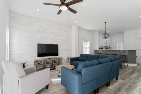 Newly Renovated Contemporary Home Near Disney! home